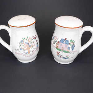 Vintage Ceramic Jamestown China Country Home Salt Pepper Shaker Set Cottage Core